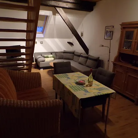Hummel Apartment